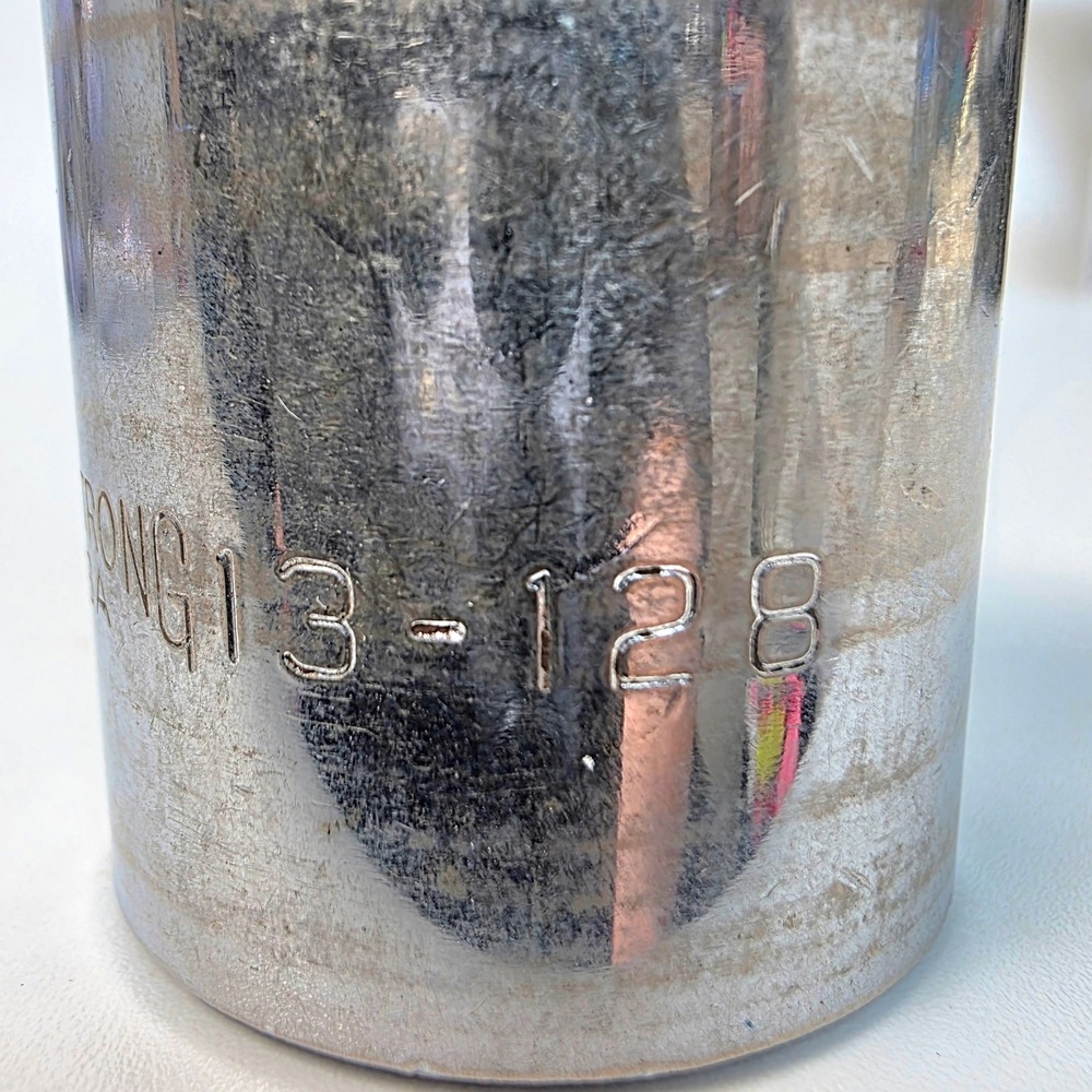 Armstrong USA 13-128 7/8 Inch 12 Point Socket 3/4 Drive Heavy Duty SAE Tool Used